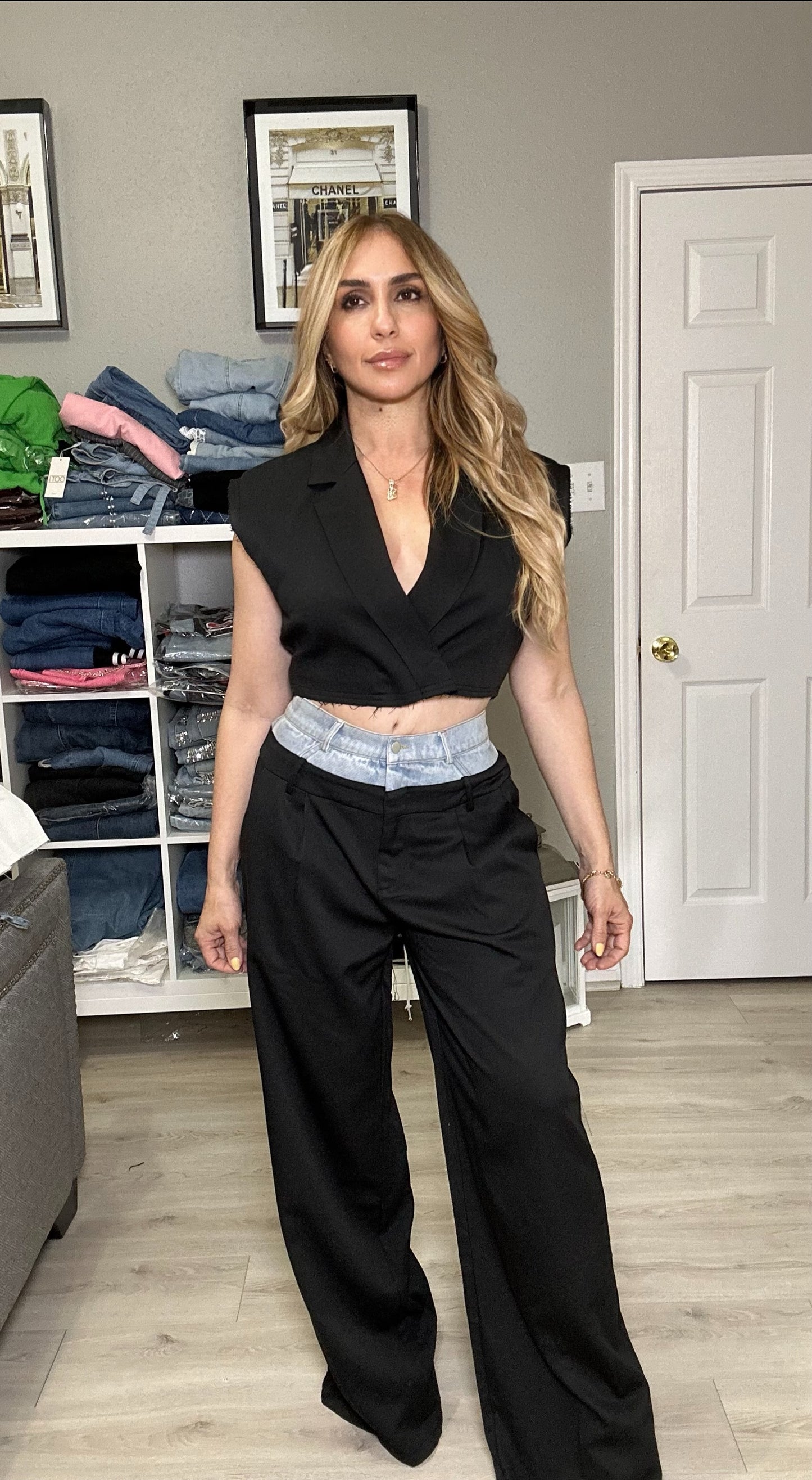 Nathie Black Cropped Vest