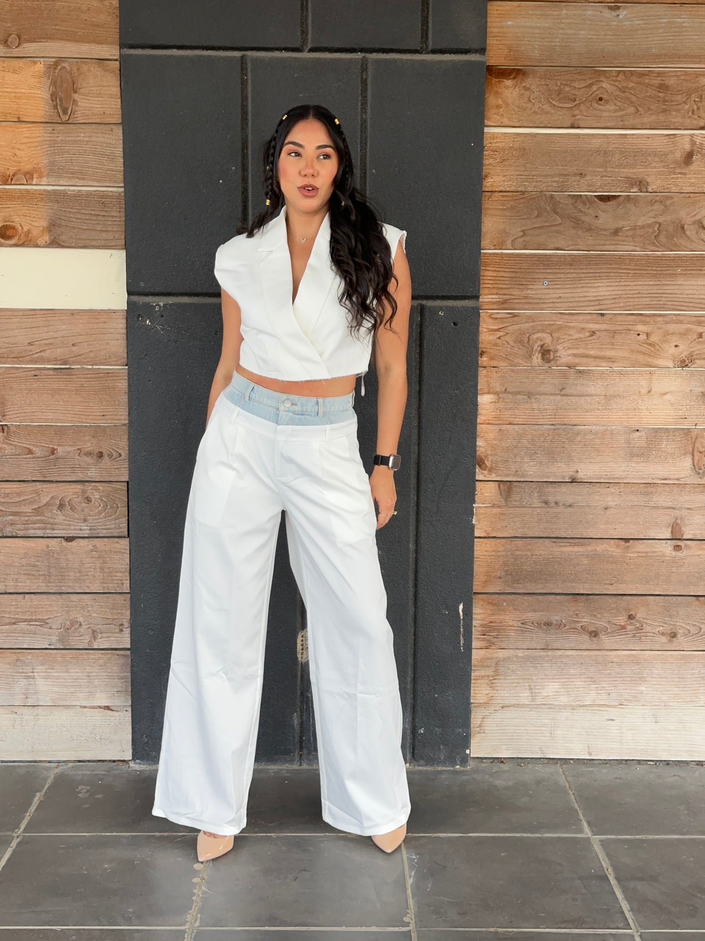 Nathie Cropped Vest White