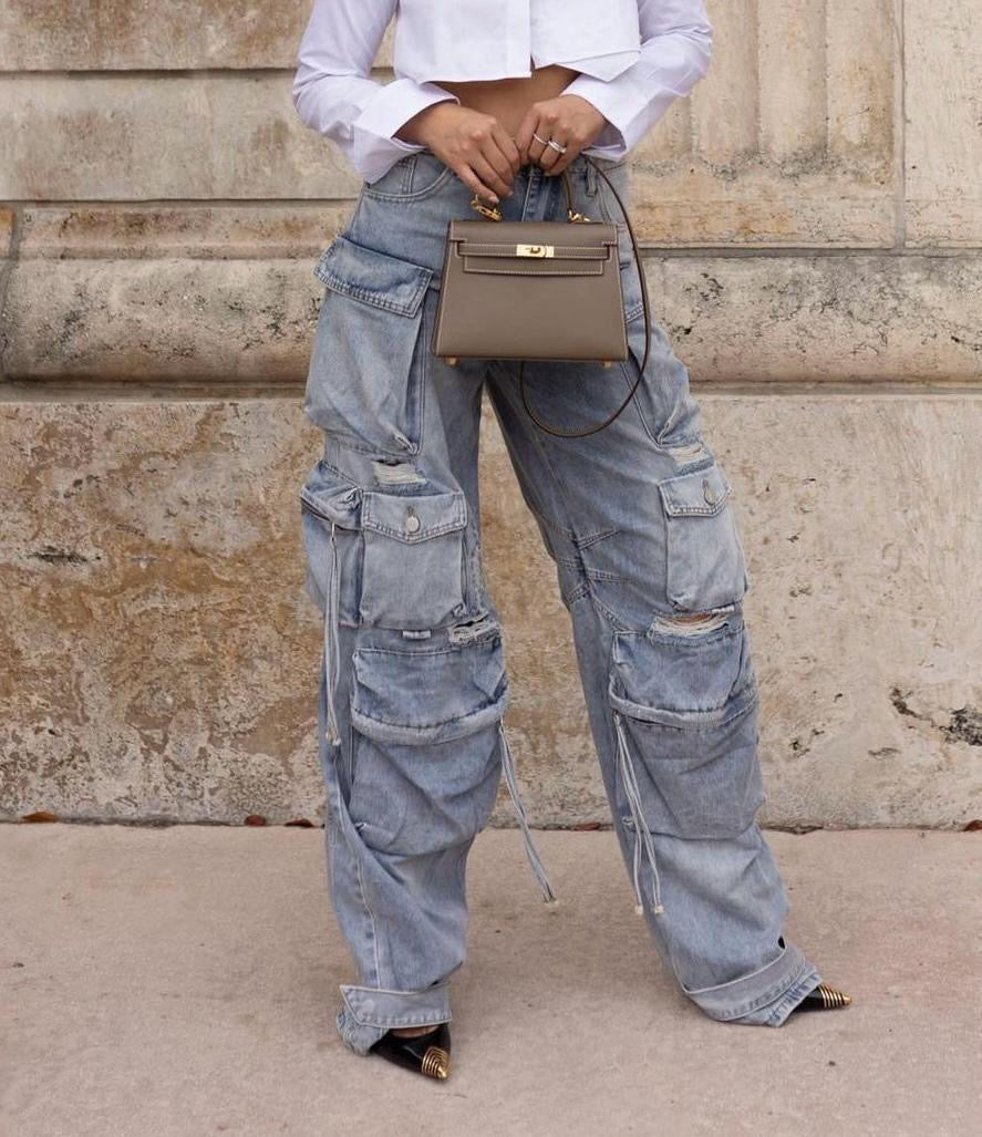 Kourtney Cargo Denim Jeans in Light Wash Pocket Details High Rise High Stretch