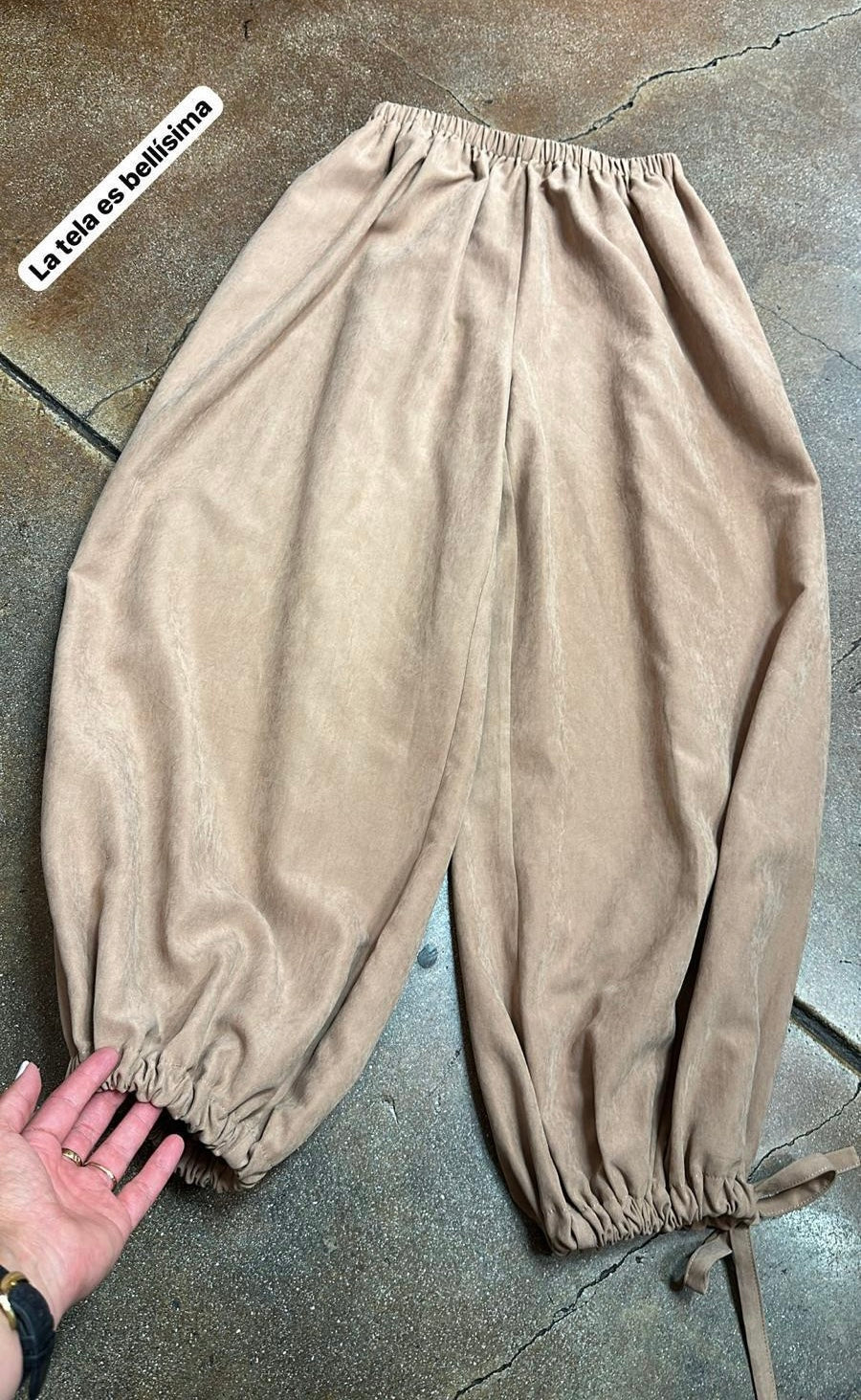 Chelsie Bubble Pants Beige